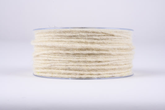 10 meters felt string - color white