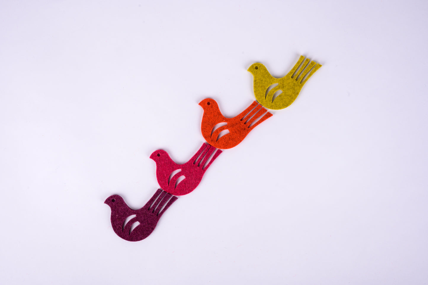 decorative 100% wool felt bird - rasperry