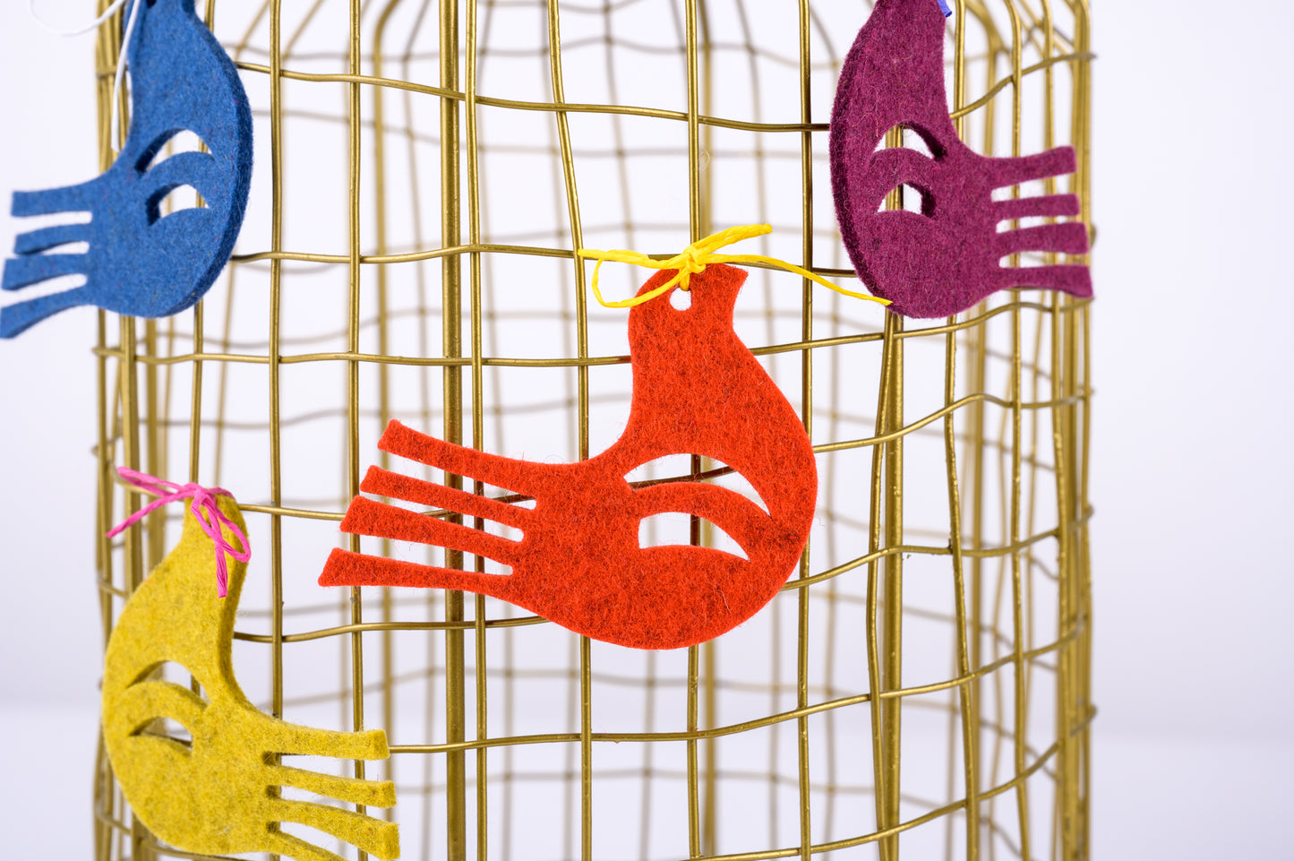 decorative 100% wool felt bird - violet